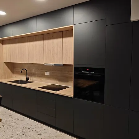 Under The Rocks Luxury