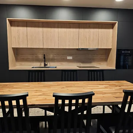 Апартаменты Under The Rocks Luxury