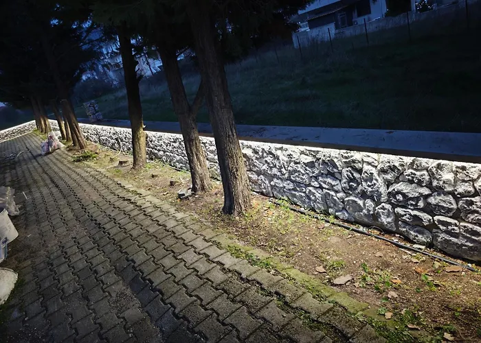 Apartment Under The Rocks Luxury *