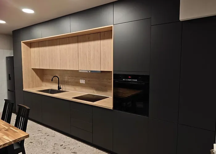 Under The Rocks Luxury