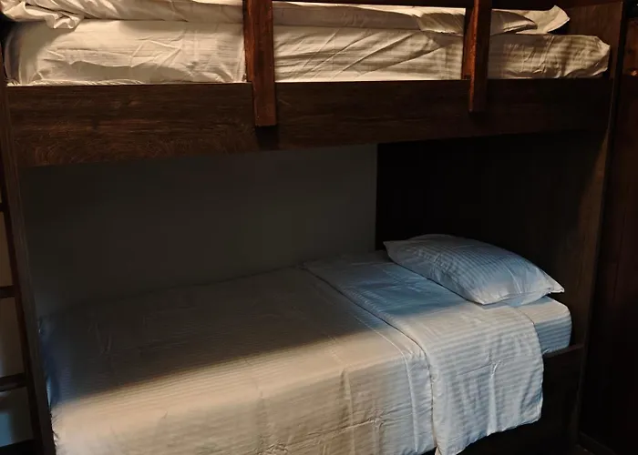 Under The Rocks Luxury Kalambaka