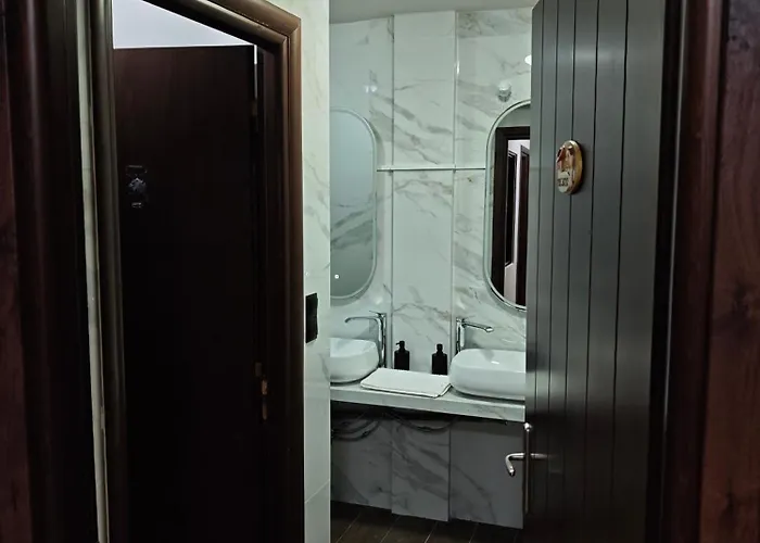 Under The Rocks Luxury *